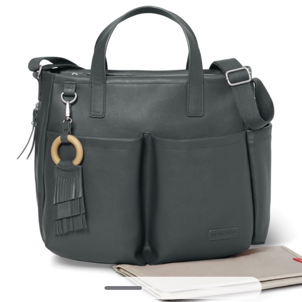 Skip Hop diaper bag/tote smoke gray